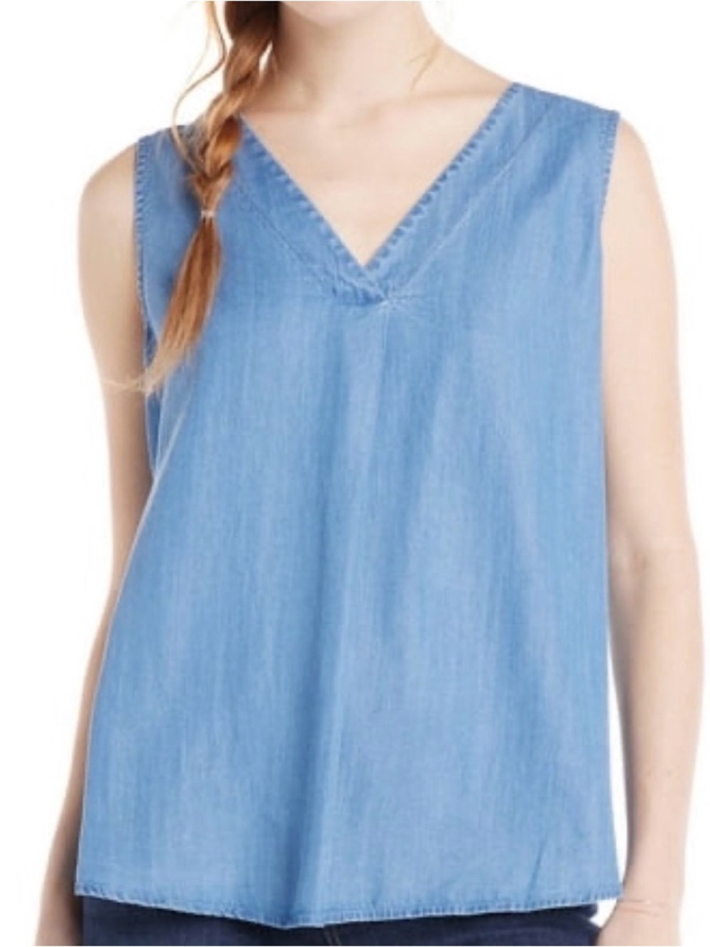 Time and Tru Women’s V Neck Sleeveless Blouse in Light Blue Denim Sz XXL/20